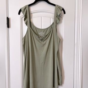 Torrid Soft pistachio green tank